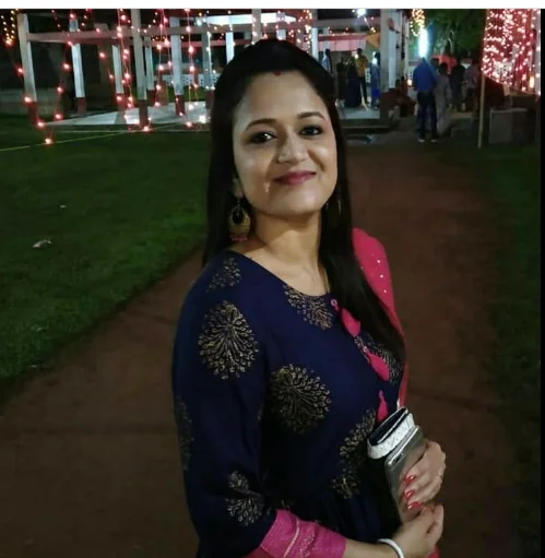 ওপার বাংলার কবি মুনমুন দেব এর কলমে আজকের কবিতা “মানচিত্র ”