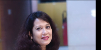 রেবা হাবিব এর জীবন যুদ্ধের বিস্ময়কর কবিতা “খেলনা জীবন”