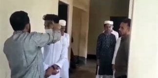 লক্ষ্মীপুরে ছয় ছাত্রের চুল কেটে দেওয়া মাদ্রাসাশিক্ষকের বিরুদ্ধে মামলা